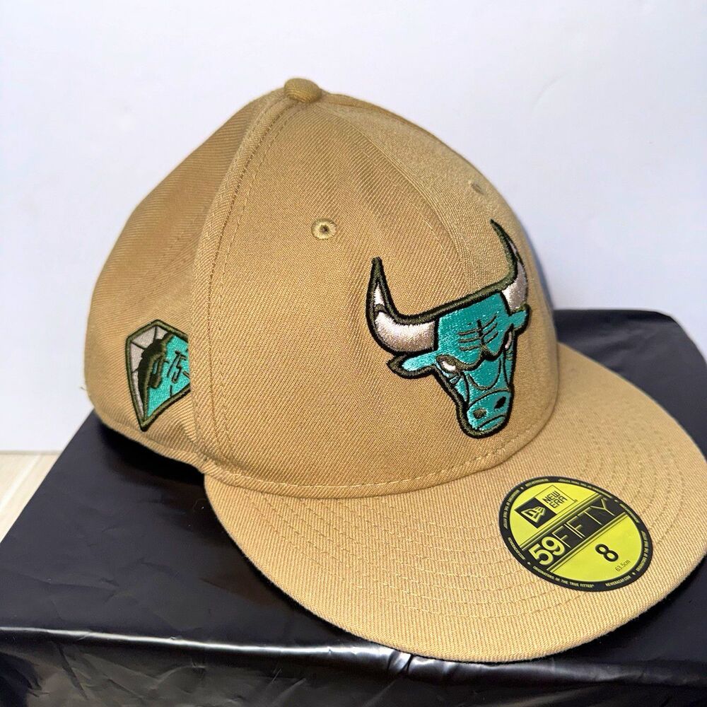 New Era 59FIFTY Chicago Bulls NBA Fitted Cap Hat Beige/Teal Size 8